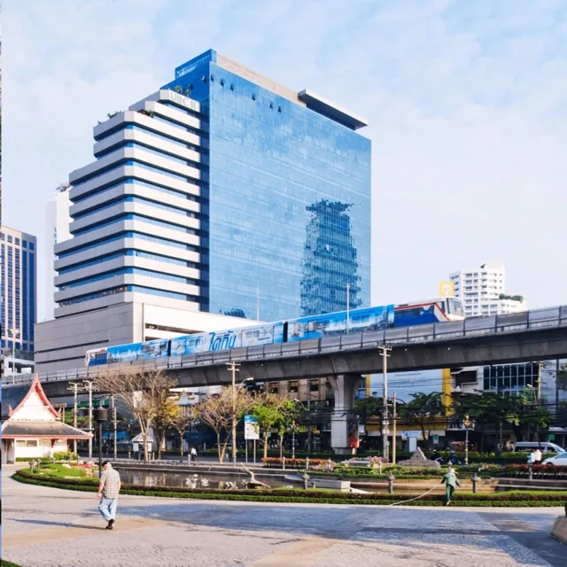 MRT Yellow Line Access